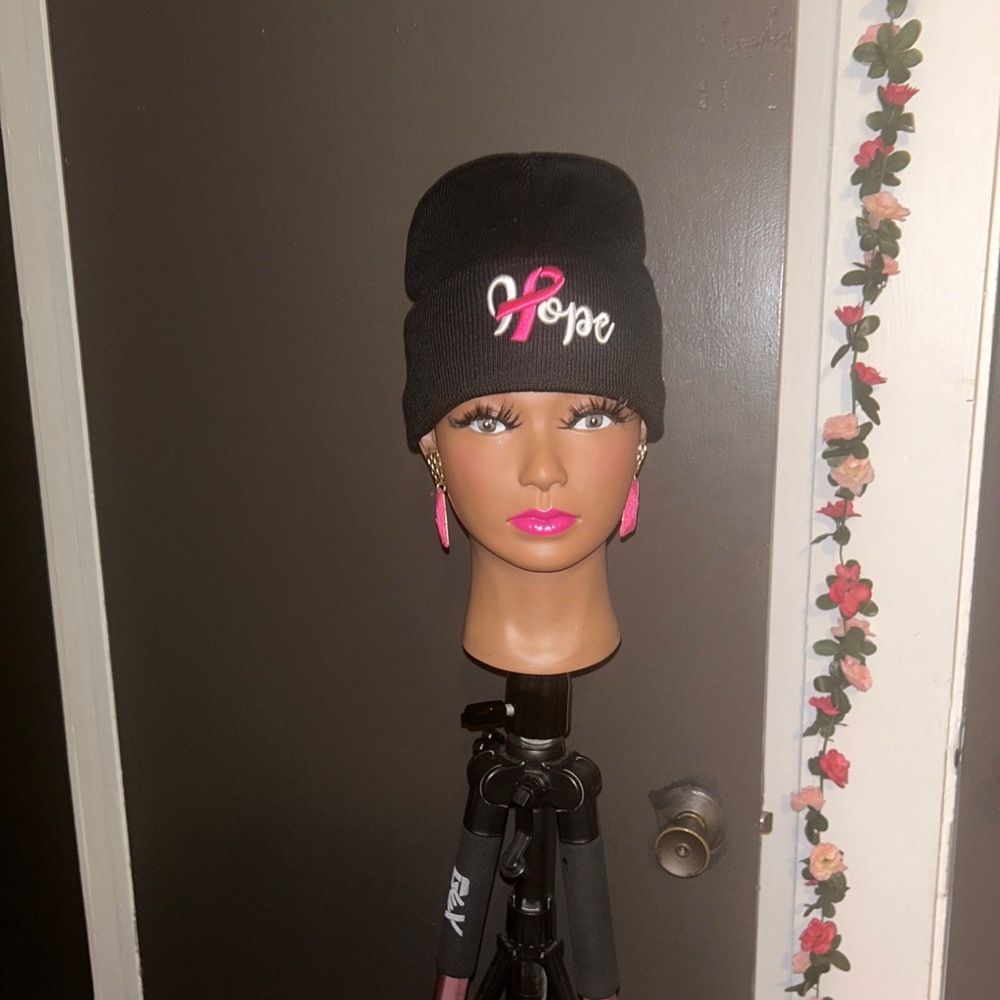 Women’s Skully